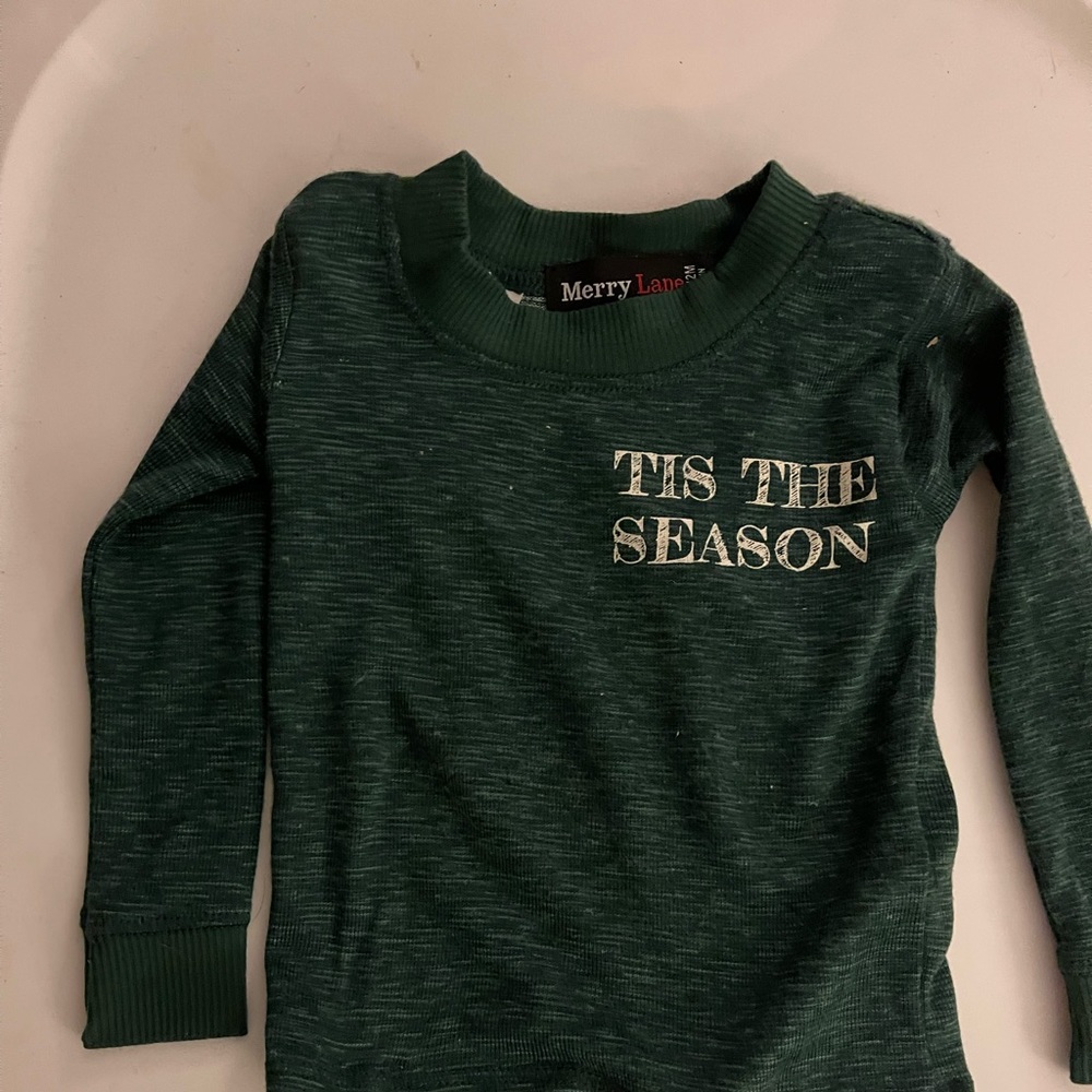Boys 2 piece Pajamas 9-12 months